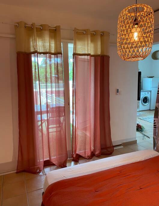 Appartement cosy&calme en Rez de villa Saint-Francois  Extérieur photo